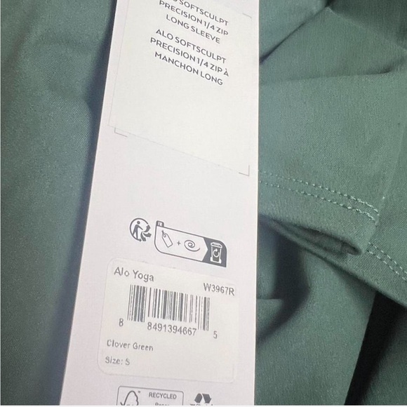 Alo quarter zip up - Picture 3 of 3